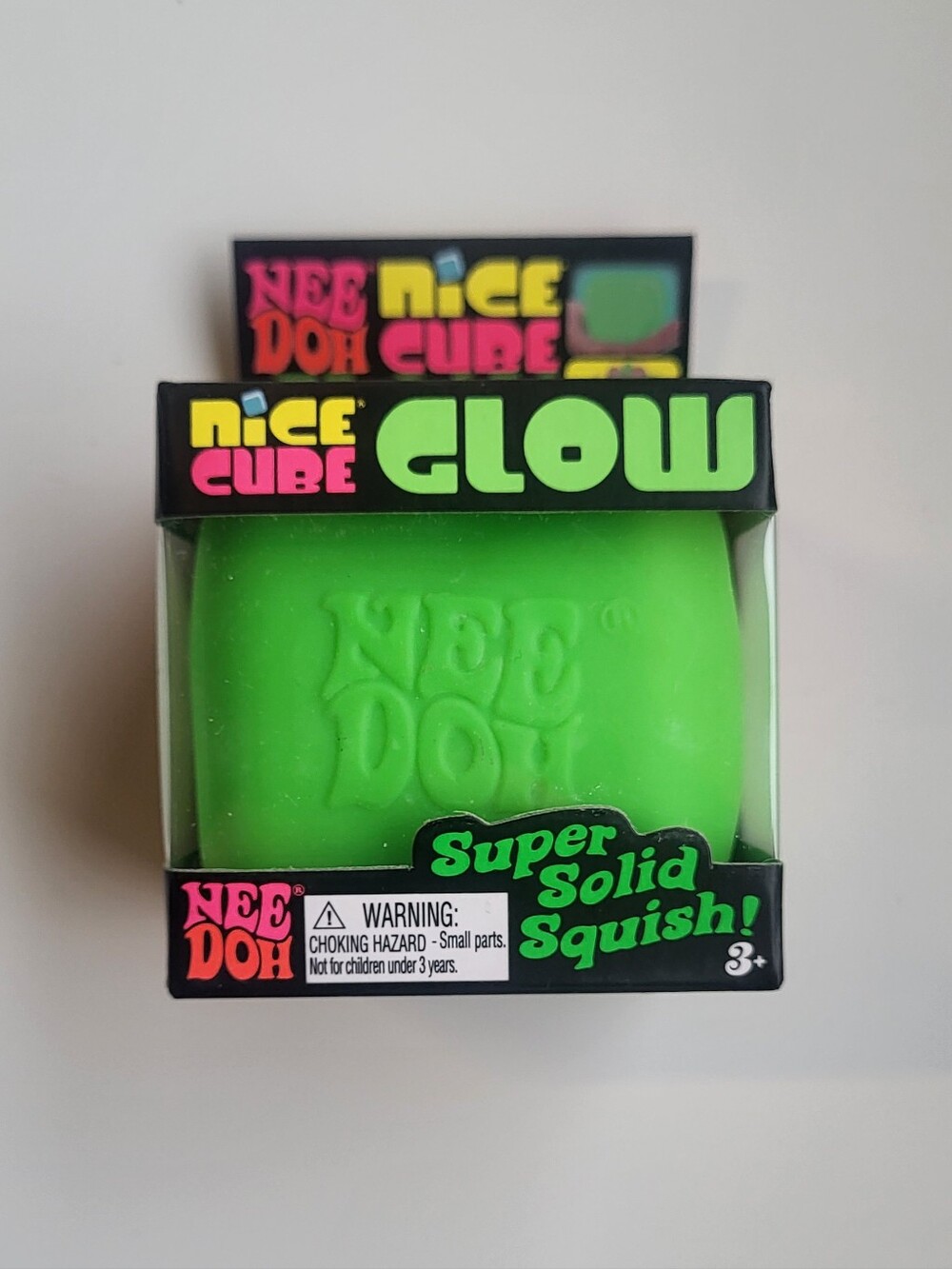 NeeDoh AUTHENTIC Nice Cube Glow Super Solid Squish - Green